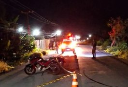 Acidente deixa uma pessoa morta e três feridas na AL-101 Sul, em Piaçabuçu