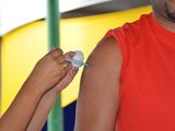 Sesau alerta sobre a importância da vacinação contra o vírus da Covid-19