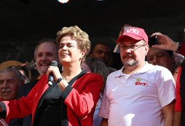 Dilma vai renunciar e pedir novas eleições, diz jornal