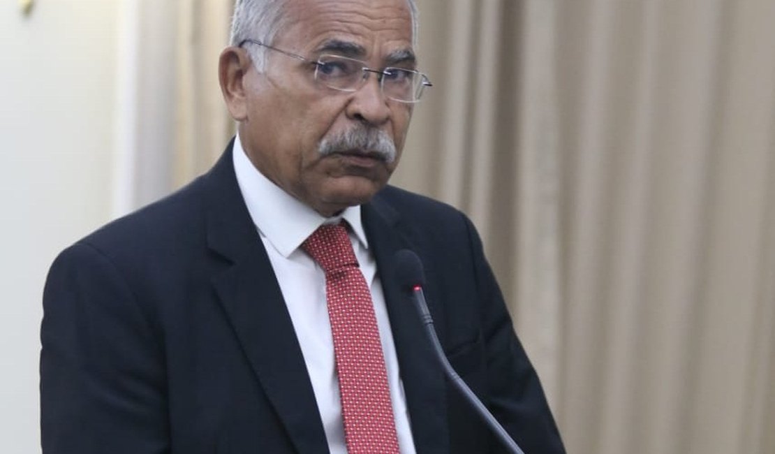 Aprovado projeto de Tarcizo Freire que obriga agressor a pagar pelo tratamento de animais maltratados