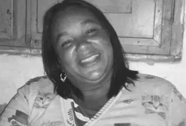 Mulher é assassinada a tiros na porta de casa no Agreste de Pernambuco