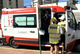 Surdo é agredido e desmaia após bater a cabeça no chão, em Maceió