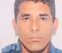 Passageiro de carro abre fogo e mata homem na porta de casa em Delmiro Gouveia