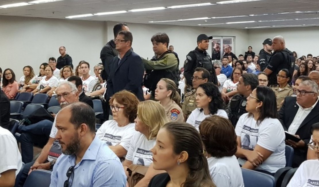 MP e acusação pedem condenação e defesa alega que capitão Rodrigues falhou