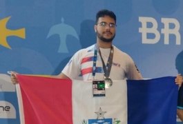 Atleta de xadrez arapiraquense conquista medalha de prata nos jogos Universitários Brasileiros 2022