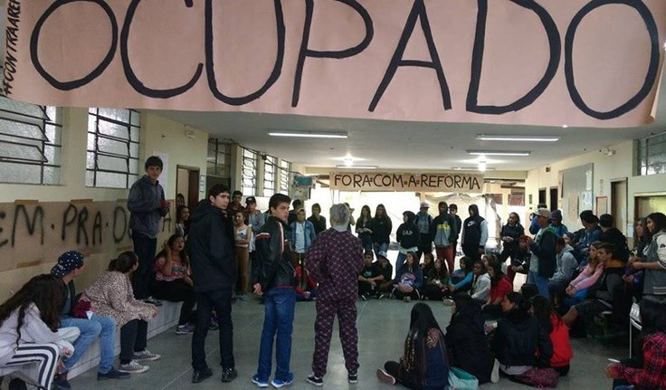 Termina hoje prazo dado pelo MEC para que estudantes desocupem escolas