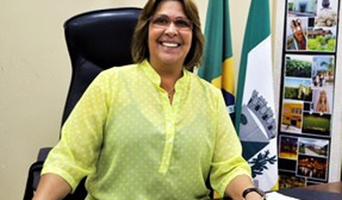 Célia Rocha anuncia fusão de secretarias e mudanças na equipe