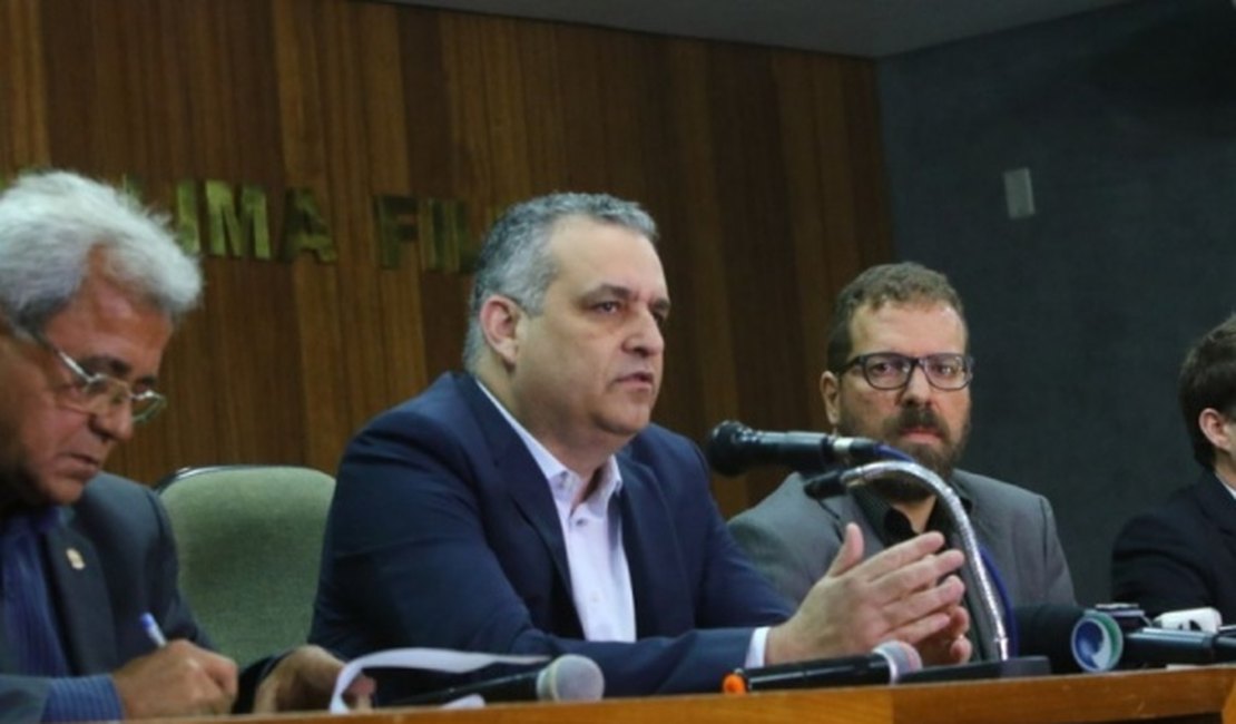 Valor desviado em Mata Grande daria para comprar 130 carros populares, diz MPE