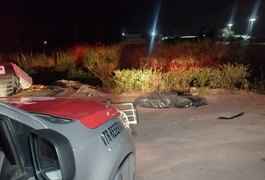 Homem é assassinado a tiros em Arapiraca; veículos foram encontrados perto da cena do crime