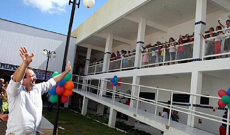 Alagoas conquista Nota 10 em Educação em programa criado na gestão de Luciano Barbosa
