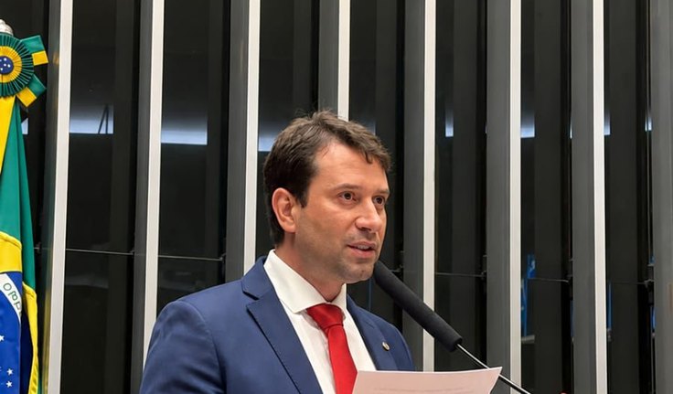 Deputado Daniel Barbosa vota pelo fim da escala 6x1