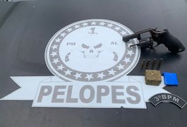 Pelopes do 3º BPM prende dois indivíduos com arma de fogo e maconha, em Arapiraca