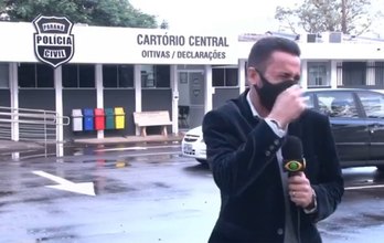 Repórter da Band cai na gargalhada ao noticiar 'prisão' de galo por perturbação do sossego