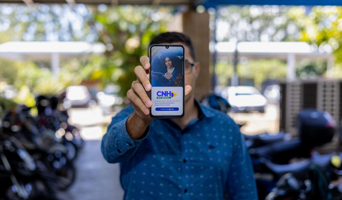 Detran Alagoas orienta passo a passo para obtenção da 1ª CNH pelo app e site do órgão