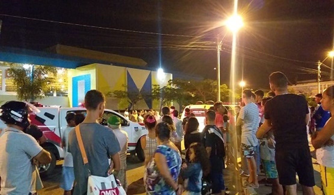 Após cometer assalto, jovem é atingido por disparo de arma de fogo próximo ao Bosque das Arapiracas