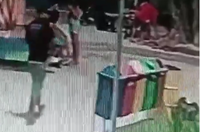 VÍDEO: Veja o momento em que homem atira e mata adolescente de 13 anos em Maceió