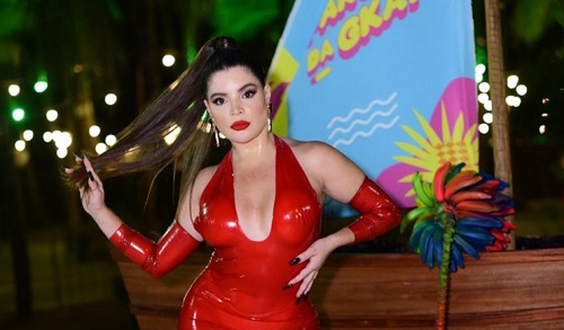 Farofa da Gkay tem avião fretado para influencers e show de Anitta