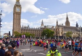 Homem de 36 anos morre depois de desmaiar na maratona de Londres