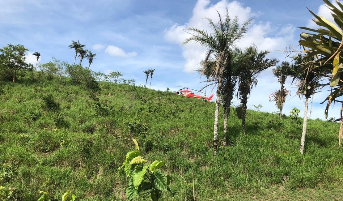 Homem fica ferido ao cair durante prática de parapente, em Tanque D'Arca