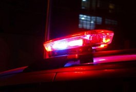 Taxista passa quatro horas dentro da mala do próprio carro durante assalto em Maceió
