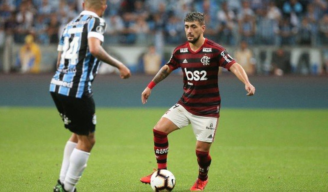 Flamengo perde Arrascaeta, que terá que passar por cirurgia no joelho