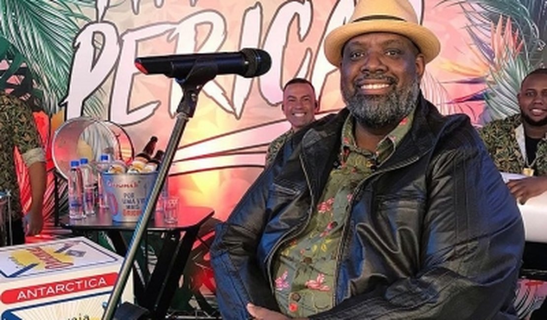 Com infecção urinária, cantor Péricles é hospitalizado em São Paulo