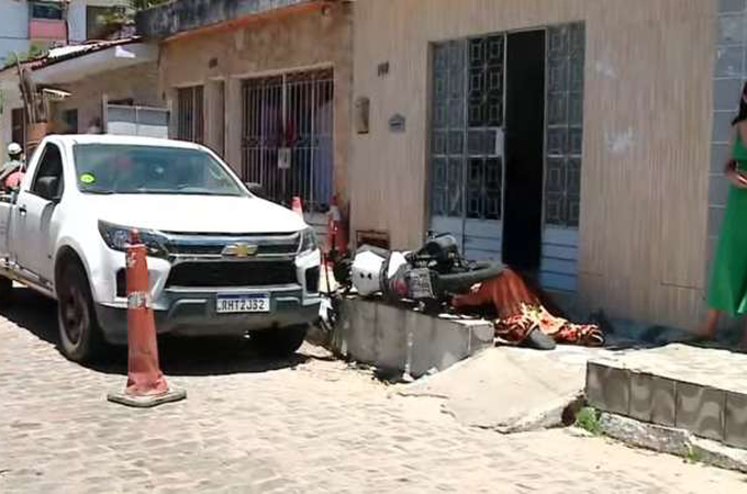 Homem é morto a tiros em plena manhã no bairro do Poço, em Maceió