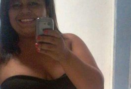 Mulher é assassinada com criança no colo em Maceió