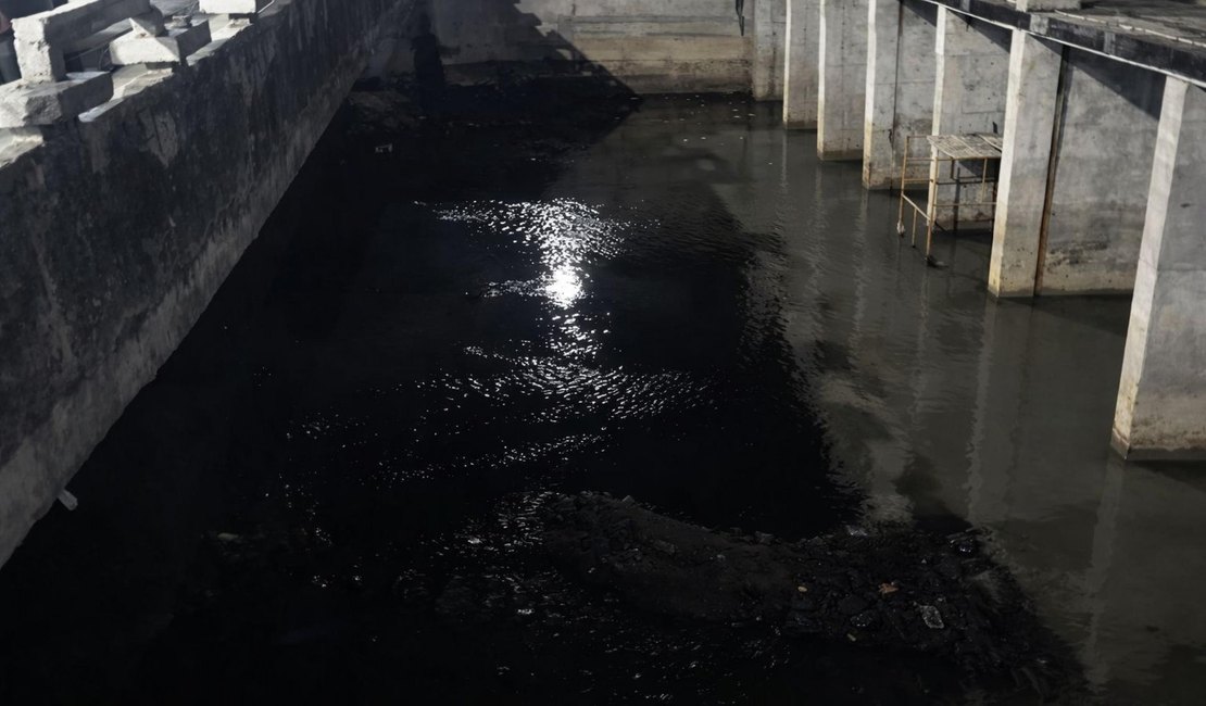 IMA autua BRK Ambiental por lançamento de esgoto no mar de Maceió