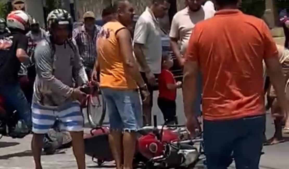 Idoso fica ferido após ser atingido por motocicleta no bairro Baixa Grande, em Arapiraca