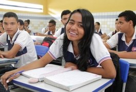 Aluna de escola estadual de Alagoas é finalista da Olimpíada de Língua Portuguesa