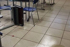 Professor é esfaqueado por aluno dentro de sala de aula no Paraná