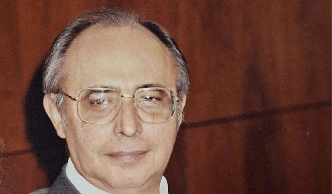 Morre aos 89 anos Geraldo Quintão, ex-AGU e ex-ministro da Defesa