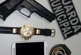 VÍDEO. Suspeitos em assalto são detidos após serem vistos em imagens de segurança