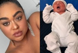 Alagoana Rízia Cerqueira posta primeira foto do filho, Yaweh: 'Renasci'