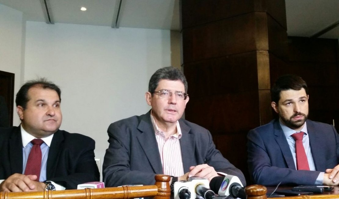 Ministro da Fazenda elogia 'virada fiscal' de Alagoas e defende CPMF
