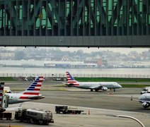 Avião aborta decolagem para evitar colisão em aeroporto de Nova York