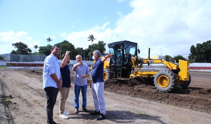 Prefeito Ronaldo Lopes revitaliza sede e estádio do Sport Club Penedense