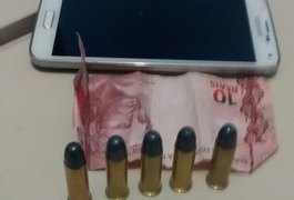 Jovem é detido com munições calibre 38 em São Sebastião, Alagoas