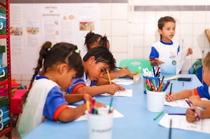 Maceió tem pior índice do país e mais de 30% das crianças de 4 e 5 anos estão fora da escola