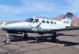 Avião cai no mar dos EUA e 6 pessoas que estavam a bordo desaparecem