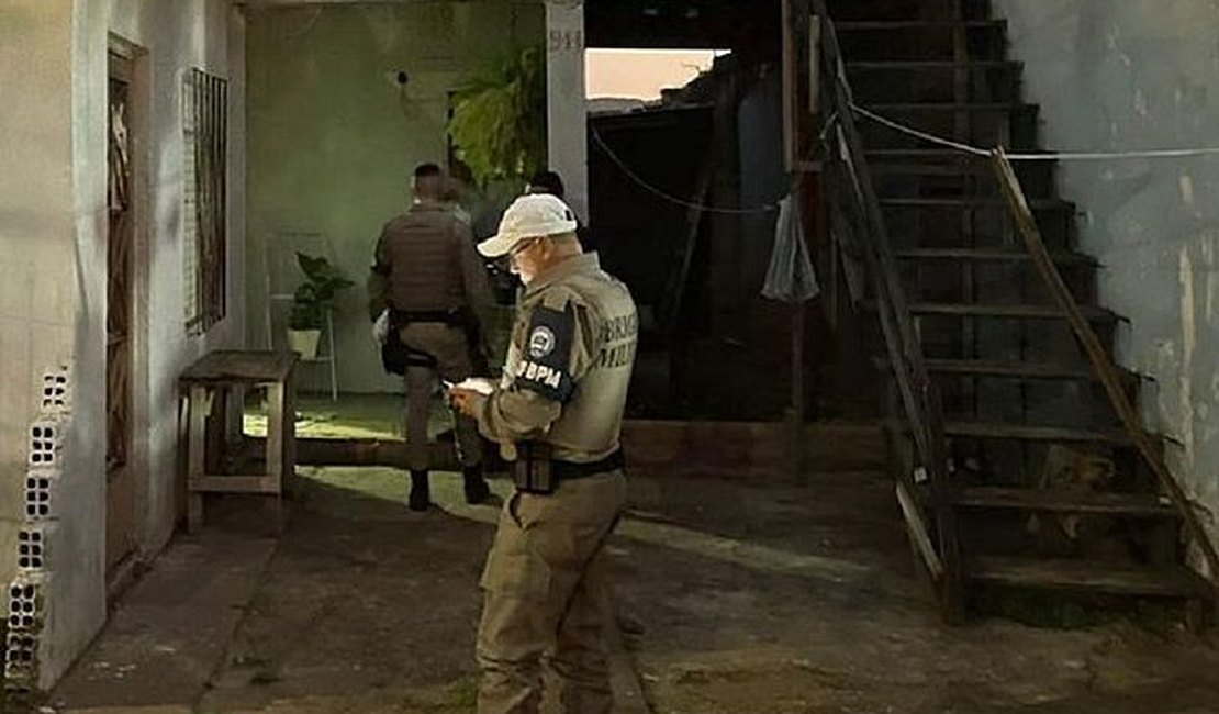 Homem é assassinado a tiros ao tentar defender filho de traficante no RS