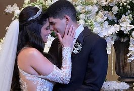 Em cerimônia privada, Zé Vaqueiro se casa com Ingra Soares depois de dois anos de relacionamento