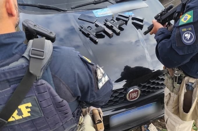 Criminosos fogem de abordagem da PRF e roubam carro da Equatorial em Maceió