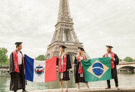 Alunos de direito do Agreste de Alagoas comemoram formatura com intercâmbio pela Europa