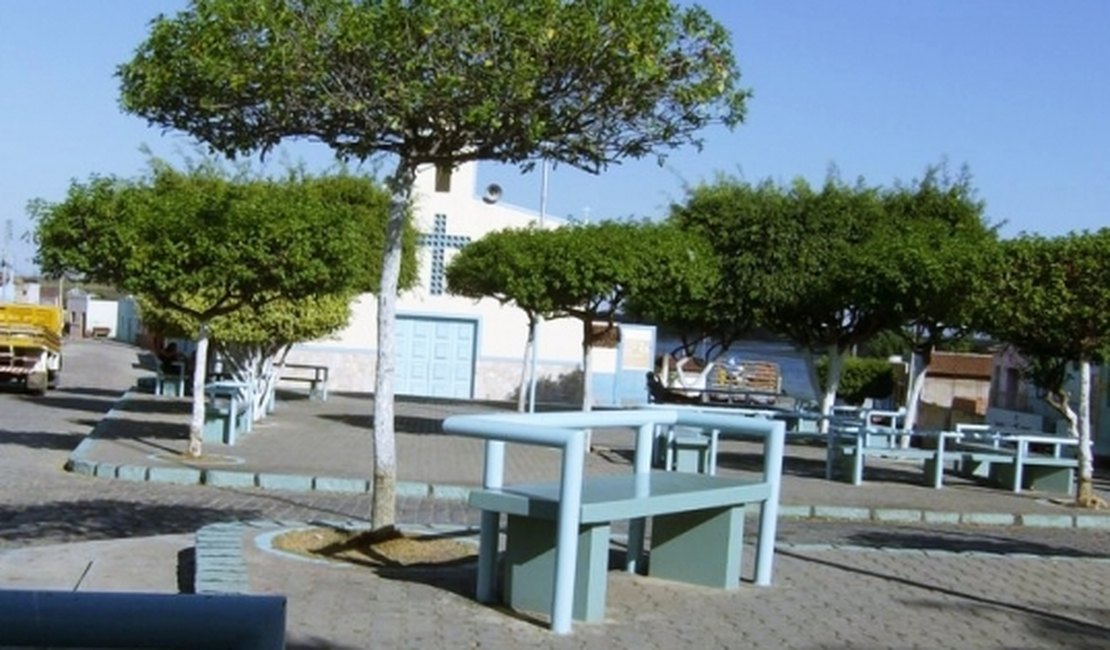 Homem é internado na UEA após ser atingido por bala perdida durante festa em Jaramataia