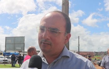 Prefeito de Junqueiro em Arapiraca