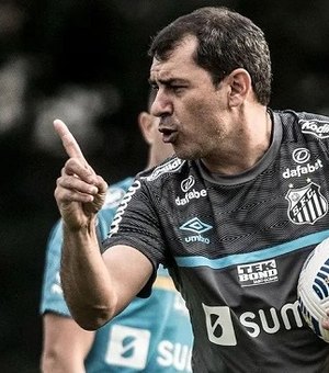 Fábio Carille deixa o Santos em comum acordo com direção após derrota em Mirassol