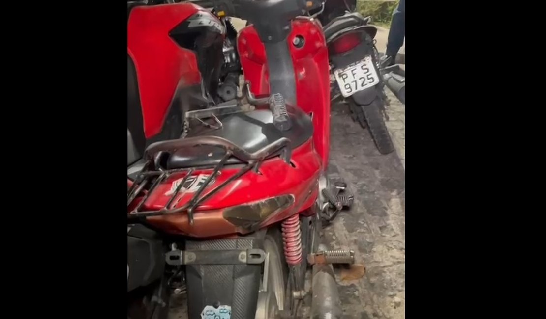BPTran apreende motocicleta adulterada durante patrulhamento no Barro Duro, em Maceió