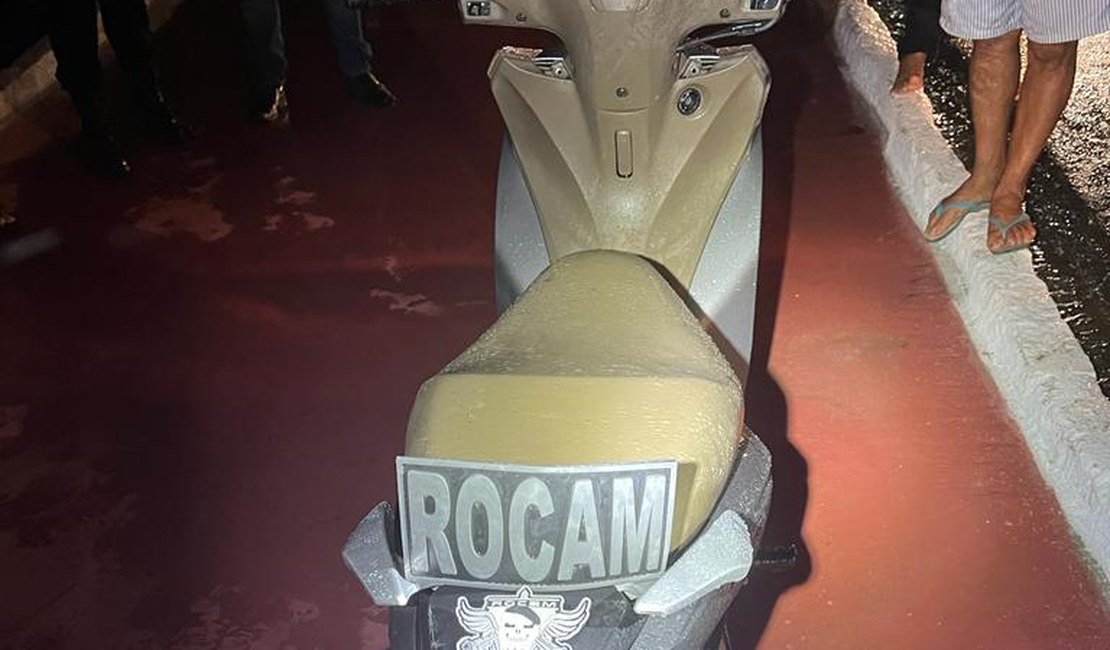 Dupla rouba moto no Sítio Bom Nome e é capturada pelo 3° Batalhão em meio a temporal